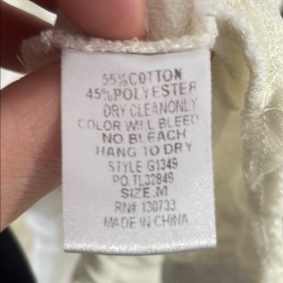 Bluheaven Elegant Boho Cream Lace Hem Ruffled Sleeve Blouse - Picture 3 of 9